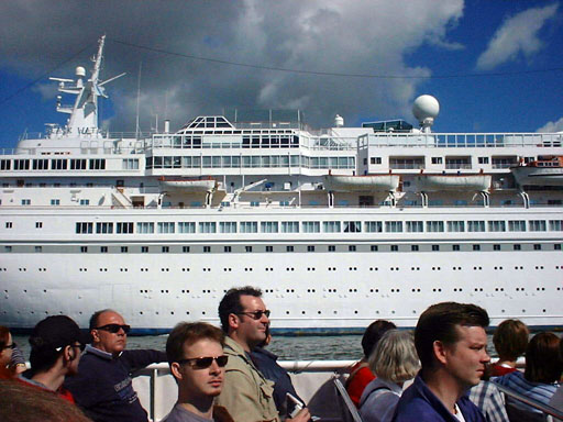 Beverley's Photographs - Black Watch in Helsinki