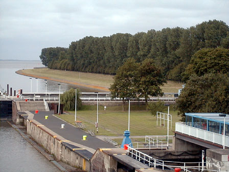 Lock at Brunsb&uuml;ttel