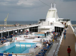 Le Piscine & Jogging Track